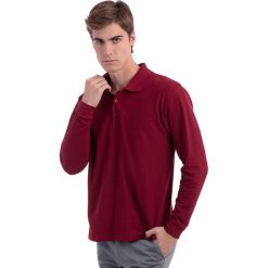 Koszulka polo w kolorze bordowym. Czerwone koszulki męskie Polo Club Men, xl, z haftami, polo, bez rękawów. W wyprzedaży za 109,95 zł.