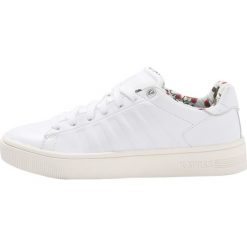 Trampki damskie slip on: KSWISS COURT FRASCO LIBERTY Tenisówki i Trampki white/marshmallow