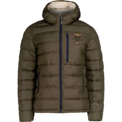 Kurtka AERONAUTICA MILITARE. Zielone płaszcze męskie Aeronautica Militare, m, z haftami, z puchu, militarne, z kapturem. W wyprzedaży za 948,00 zł.