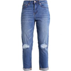 Jeansy damskie: Vero Moda Petite VMSTEPHANIE Jeansy Relaxed Fit medium blue denim