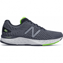 New Balance M680LN6. Szare buty sportowe męskie New Balance, z gumy, bez zapięcia, tenisowe. Za 379,99 zł.