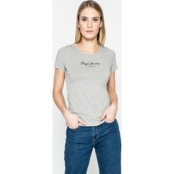 Pepe Jeans - Top New Virginia. Szare topy damskie Pepe Jeans, l, z nadrukiem, z bawełny, z okrągłym kołnierzem. W wyprzedaży za 84,90 zł.