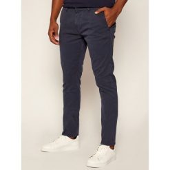 Jeansy Skinny Fit Guess Daniel M0YB29 WD2D1. Niebieskie jeansy męskie Guess, m, z aplikacjami, z jeansu. Za 369,00 zł.