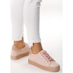 Różowe Buty Sportowe Lustful. Różowe buty sportowe damskie Born2be, z aplikacjami, z nubiku, sportowe. Za 69,99 zł.