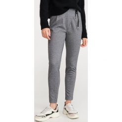 Spodnie dresowe - Szary. Szare spodnie damskie Reserved, s, z dresówki. Za 79,99 zł.