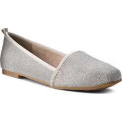 Półbuty TAMARIS - 1-24668-20 Silver Glam 919. Szare półbuty damskie Tamaris, na co dzień, bez wzorów, z tworzywa sztucznego, bez obcasa, na obcasie, bez zapięcia. W wyprzedaży za 119,00 zł.