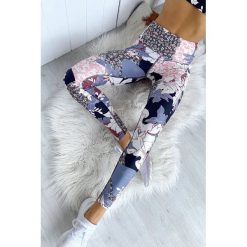 Leginsy ZIAZA. Legginsy sportowe damskie IVET, bez wzorów, z materiału, na fitness i siłownię. W wyprzedaży za 49,00 zł.