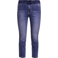 Jeansy damskie: J Brand RUBY Jeansy Slim Fit point blanc