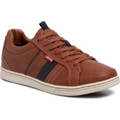 Sneakersy LEVI'S - 230691-1964-27 Medium Brown. Pomarańczowe sneakersy męskie Levi's®, na co dzień, bez wzorów, ze skóry ekologicznej, klasyczne, bez zapięcia. Za 309,00 zł.