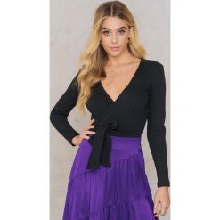 Swetry klasyczne damskie: Moves Sweter Blimunda – Black