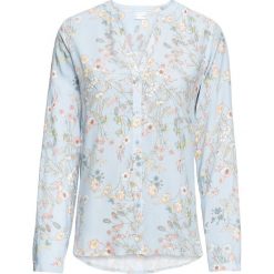 Bluzka z nadrukiem dookoła bonprix pudrowy niebieski w kwiaty. Niebieskie bluzki damskie bonprix, z nadrukiem, eleganckie, z dekoltem w serek, bez rękawów. Za 74,99 zł.
