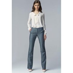 Jeansowe Eleganckie Spodnie Damskie Bootcut. Niebieskie jeansy damskie marki Molly.pl, l. Za 122,90 zł.