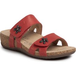Klapki JOSEF SEIBEL - Natalya 12 78812 128 400 Rot. Czerwone klapki damskie Josef Seibel, bez wzorów, ze skóry, bez obcasa, na koturnie. W wyprzedaży za 269,00 zł.