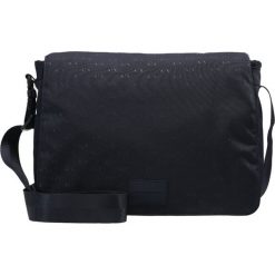 Armani Exchange Torba na ramię blau. Niebieskie torby męskie na ramię marki Armani Exchange. W wyprzedaży za 335,20 zł.