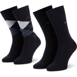Zestaw 2 par wysokich skarpet unisex TOMMY HILFIGER - 391156 Dark Navy 322. Niebieskie skarpetki damskie TOMMY HILFIGER, bez wzorów, z elastanu. Za 59,00 zł.