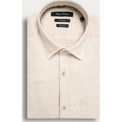 Marc O'Polo - Koszula. Białe koszule męskie Marc O'Polo, xl, bez wzorów, ze lnu, klasyczne, polo, z długim rękawem. W wyprzedaży za 349,90 zł.