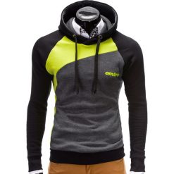 BLUZA MĘSKA Z KAPTUREM MIGUEL - ZIELONA. Zielone bluzy męskie rozpinane marki Ombre Clothing, m, z bawełny, z kapturem. Za 79,00 zł.