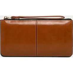 Answear Lab - Portfel. Żółte portfele damskie Answear Lab, bez wzorów, ze skóry ekologicznej. Za 59,90 zł.