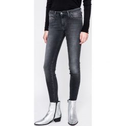 Wrangler - Jeansy Body Bespoke Winter Black. Czarne jeansy damskie Wrangler. W wyprzedaży za 199,90 zł.