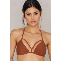 NA-KD Swimwear Top Triangle - Brown,Copper. Brązowe topy damskie NA-KD Swimwear, bez wzorów, bez kołnierzyka. W wyprzedaży za 24,28 zł.
