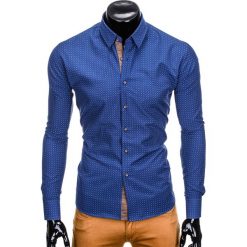 KOSZULA MĘSKA Z DŁUGIM RĘKAWEM K412 - JASNOGRANATOWA. Niebieskie koszule męskie na spinki Ombre Clothing, m, z dzianiny, z kontrastowym kołnierzykiem, z długim rękawem. Za 49,00 zł.