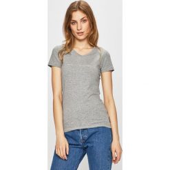 Emporio Armani - Top. Szare bluzki damskie Emporio Armani, s, z nadrukiem, z elastanu, z okrągłym kołnierzem. W wyprzedaży za 129,90 zł.