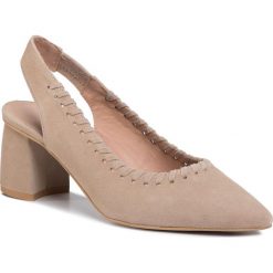 Sandały GINO ROSSI - DCK108-AIKO Beige. Brązowe klapki damskie Gino Rossi, z aplikacjami, ze skóry, bez obcasa, na obcasie. Za 299,99 zł.