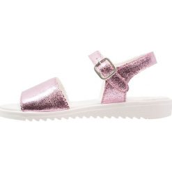 Friboo Sandały rose. Czerwone sandały chłopięce marki Friboo, z materiału. Za 169,00 zł.
