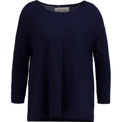 Swetry klasyczne damskie: And Less PALMBEACH Sweter deep well