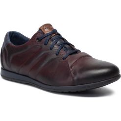 Sneakersy NIK - 03-0973-01-5-13-03 Bordowy. Czerwone sneakersy męskie Nik, na co dzień, bez wzorów, ze skóry, bez zapięcia. W wyprzedaży za 219,00 zł.