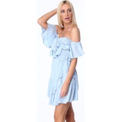 Sukienka z falbanami jasnoniebieska ZZ374. Niebieskie sukienki damskie Fasardi, m, bez wzorów, bez kołnierzyka, bez rękawów. Za 89,00 zł.