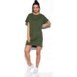 Bawełniana sukienka tuba o luźnym kroju khaki. Brązowe sukienki damskie producent niezdefiniowany, na co dzień, s, bez wzorów, z bawełny, eleganckie, bez kołnierzyka, bez rękawów, proste. Za 159,90 zł.