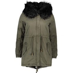 Parka w kolorze oliwkowo-czarnym. Brązowe parki damskie Winter Selection, bez wzorów, z futra, bez kaptura. W wyprzedaży za 269,95 zł.