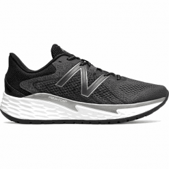 New Balance Fresh Foam Evare v1 - MVARELB1. Pomarańczowe buty sportowe męskie New Balance, z gumy, bez zapięcia, tenisowe. Za 299,99 zł.