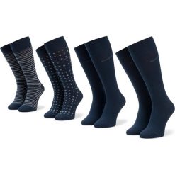 Zestaw 4 par wysokich skarpet męskich BOSS - 4P Gift Set Metal Co 50420229 413. Niebieskie skarpetki męskie Boss, bez wzorów, z elastanu. Za 159,00 zł.