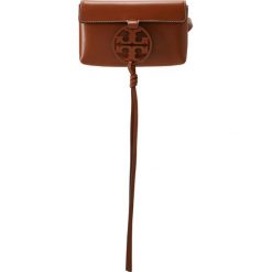 Torebki klasyczne damskie: Tory Burch MILLER BELT BAG Saszetka nerka aged cammello