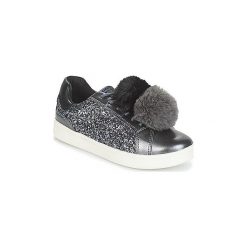 Buty Dziecko Geox J DJROCK GIRL. Szare trampki dziewczęce Geox, bez wzorów, bez zapięcia. Za 202,30 zł.