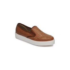 Buty André MUSIC. Pomarańczowe trampki i tenisówki damskie marki Andre, bez wzorów, bez zapięcia. Za 175,20 zł.