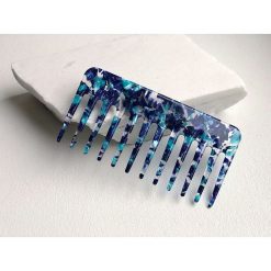 Grzebień do włosów w kolorze Blue Sky. Niebieskie grzebienie do włosów damskie NINIcoJewelry. Za 85,00 zł.