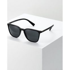 Dolce&Gabbana Okulary przeciwsłoneczne black. Czarne okulary przeciwsłoneczne męskie wayfarery marki Dolce&Gabbana. Za 899,00 zł.