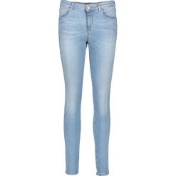 Dżinsy - Straight fit - w kolorze błękitnym. Niebieskie jeansy damskie Wrangler, l. W wyprzedaży za 153,95 zł.
