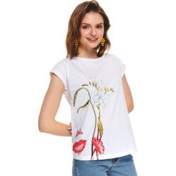 T-shirt krótki rękaw damski z nadrukiem. Białe t-shirty damskie Top Secret, z nadrukiem, z bawełny, bez kołnierzyka. W wyprzedaży za 29,99 zł.