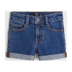 Mango Kids - Szorty dziecięce Chip 110-164 cm. Zielone spodenki dziewczęce Mango Kids, bez wzorów, z elastanu, casualowe. W wyprzedaży za 47,90 zł.