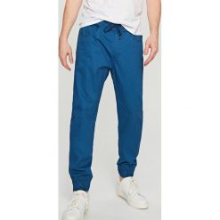 Joggery męskie: Joggery regular fit – Niebieski