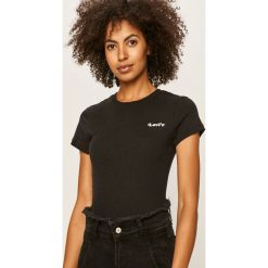 Levi's - T-shirt. Czarne bluzki damskie Levi's®, s, z nadrukiem, z bawełny, casualowe, z okrągłym kołnierzem, z krótkim rękawem. W wyprzedaży za 99,90 zł.