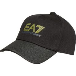 Czapka EA7 EMPORIO ARMANI. Czarne czapki męskie EA7 Emporio Armani, bez wzorów, klasyczne. W wyprzedaży za 259,00 zł.