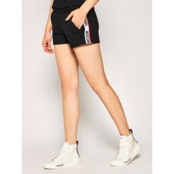 Szorty sportowe Moschino Underwear & Swim A4303 9012. Czarne piżamy damskie Moschino Underwear & Swim, xs, bez wzorów, z elastanu, bez rękawów. Za 489,00 zł.