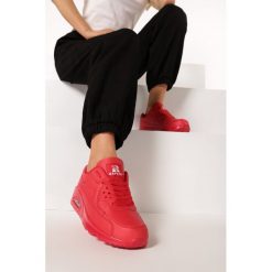 Czerwone Buty Sportowe Classic Nilda. Czerwone buty sportowe damskie Born2be. Za 99,99 zł.