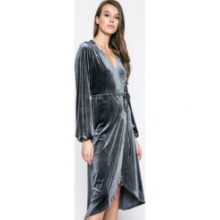 Sukienki hiszpanki: Kiss my dress – Sukienka