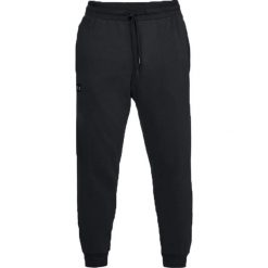 Under Armour Rival Fleece Jogger 1320740-001 spodnie męskie czarne XL. Czarne spodnie męskie Under Armour, na imprezę, s, bez wzorów, z bawełny. W wyprzedaży za 149,99 zł.